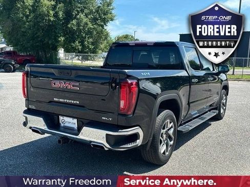 Used 2023 GMC Sierra 1500 SLT w/ SLT Premium Plus Package AWD/4WD image 7