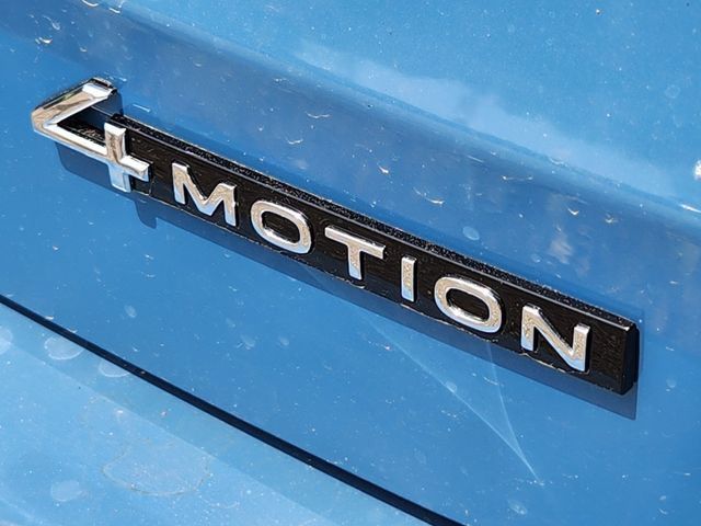 New 2026 Volkswagen Taos SE AWD/4WD image 10