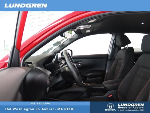 Used 2024 Honda HR-V Sport image 10