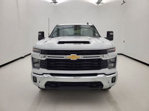 Used 2025 Chevrolet Silverado 2500 LT w/ Convenience Package AWD/4WD image 21