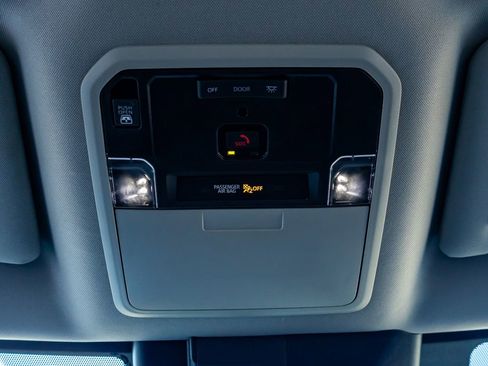 Used 2023 Toyota Tundra Limited image 29