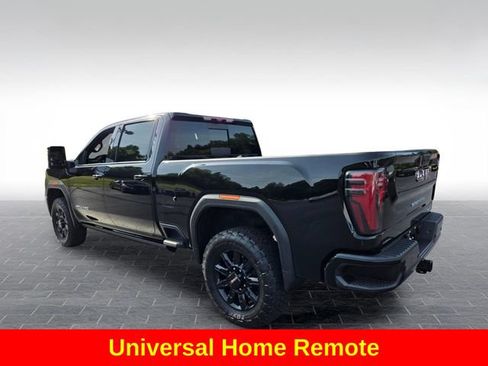 Used 2024 GMC Sierra 2500 AT4 w/ AT4 Premium Plus Package AWD/4WD image 6