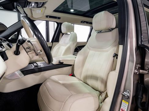 Used 2024 Land Rover Range Rover Long Wheelbase SE AWD/4WD image 42