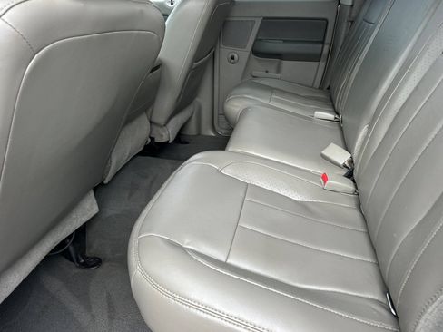 Used 2007 Dodge Ram 2500 Truck Laramie AWD/4WD image 12