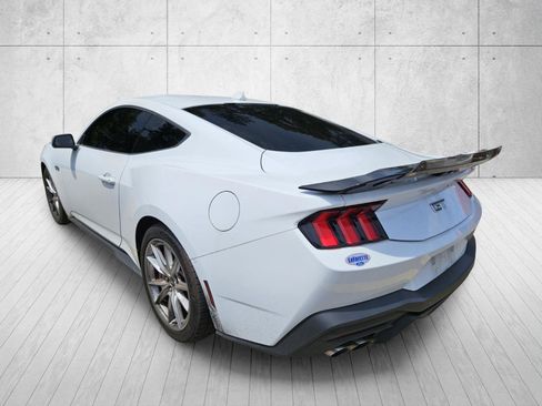 Used 2024 Ford Mustang GT Premium RWD image 5