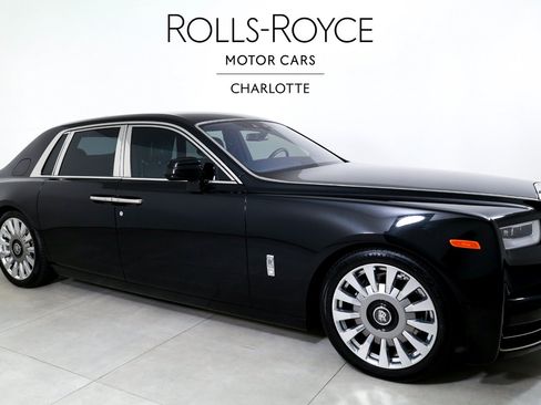 Used 2020 Rolls-Royce Phantom Sedan RWD image 5