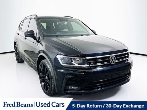 Used 2020 Volkswagen Tiguan SE R-Line w/ 3rd Row Seat Package image 1
