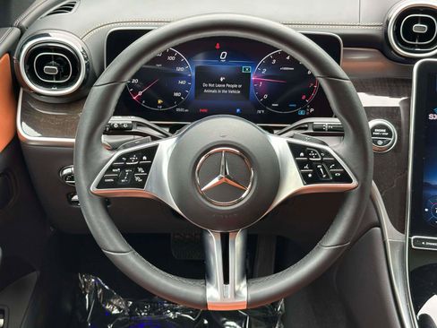 Certified 2023 Mercedes-Benz GLC 300 4MATIC image 12