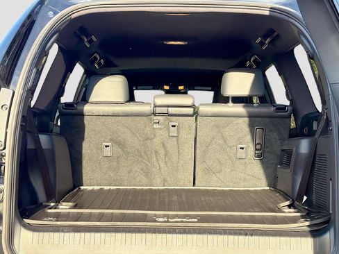 Used 2022 Lexus GX 460 Luxury image 12