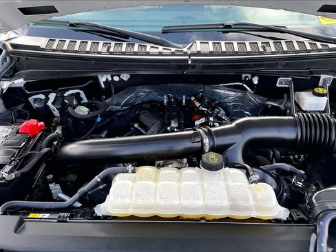 Used 2024 Ford Expedition Limited RWD image 29