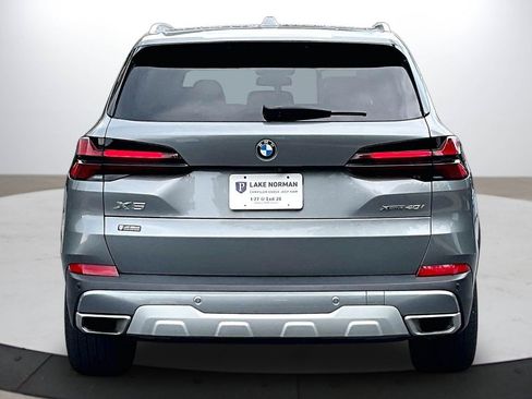 Used 2024 BMW X5 xDrive40i w/ Premium Package AWD/4WD image 8