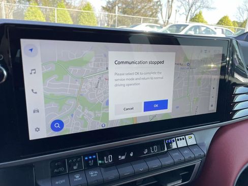 Used 2025 Toyota Camry XSE w/ Premium Plus Package image 37