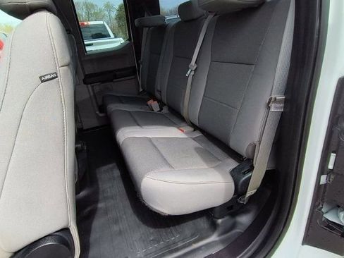 Used 2018 Ford F150 XL w/ Equipment Group 101A Mid AWD/4WD image 10