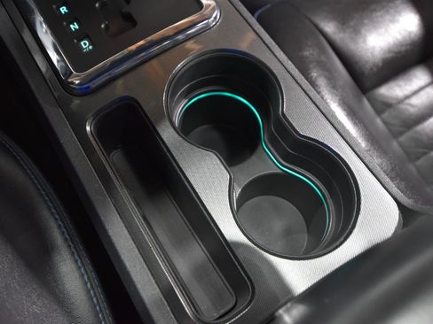 Used 2009 Dodge Challenger R/T RWD image 34