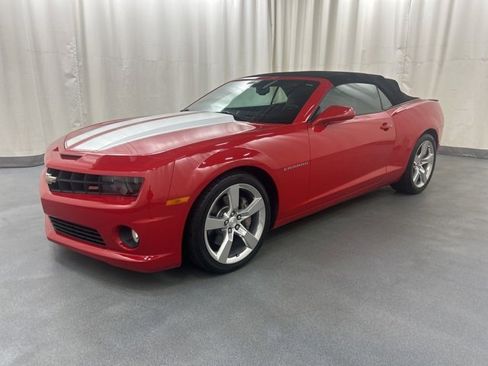 Used 2011 Chevrolet Camaro SS w/ RS Package image 2