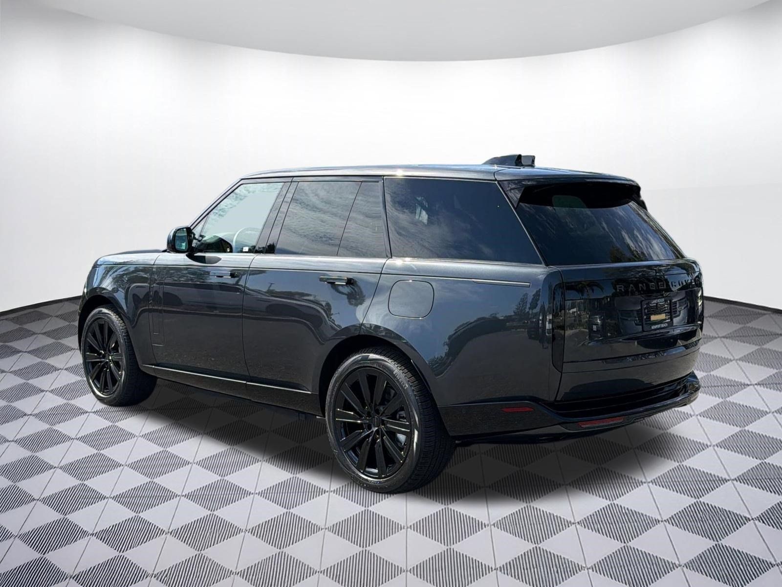 New 2026 Land Rover Range Rover SE AWD/4WD image 3