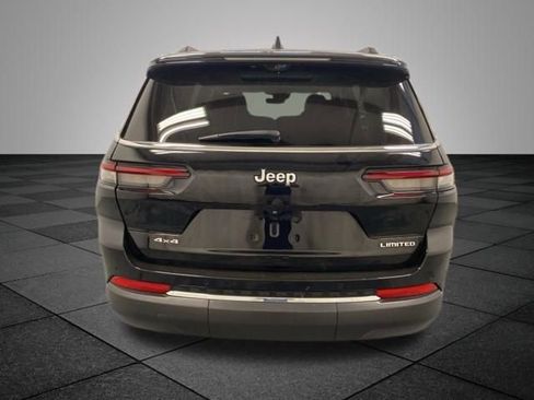 Used 2023 Jeep Grand Cherokee L Limited w/ Luxury Tech Group II AWD/4WD image 5