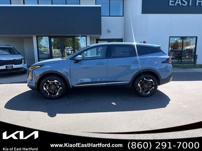 New 2027 Kia Sportage S