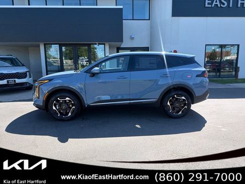 New 2027 Kia Sportage S AWD/4WD image 2