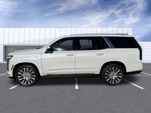 Certified 2025 Cadillac Escalade Premium Luxury Platinum w/ LPO, Floor Liner Package image 5