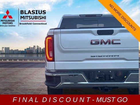 Used 2021 GMC Sierra 1500 SLT w/ SLT Premium Package image 20