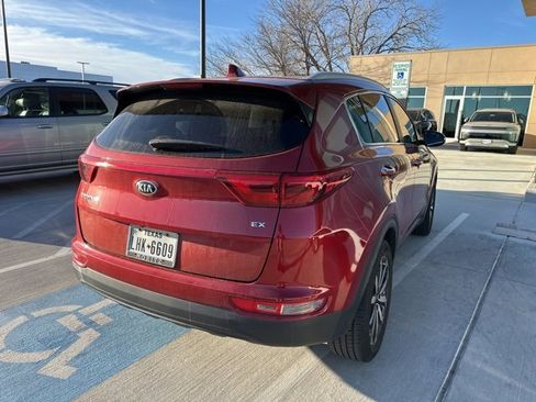 Used 2019 Kia Sportage EX image 9