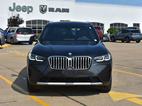 Used 2024 BMW X3 sDrive30i RWD image 2