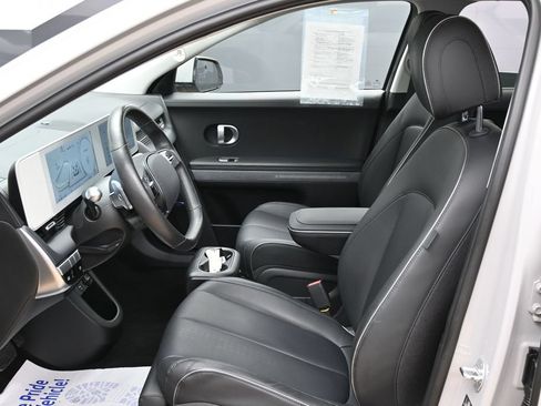 Used 2022 Hyundai Ioniq 5 Limited AWD/4WD image 16
