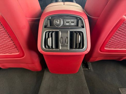Certified 2023 Maserati Levante Modena AWD/4WD image 25