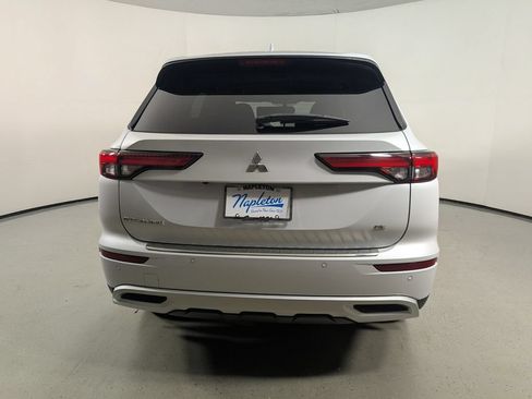 Used 2022 Mitsubishi Outlander SE FWD image 7