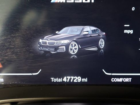 Used 2023 BMW M550i xDrive w/ Executive Package AWD/4WD image 41