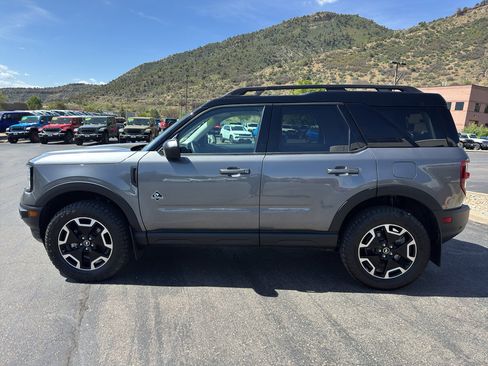 Used 2024 Ford Bronco Sport Outer Banks w/ Tech Package AWD/4WD image 4