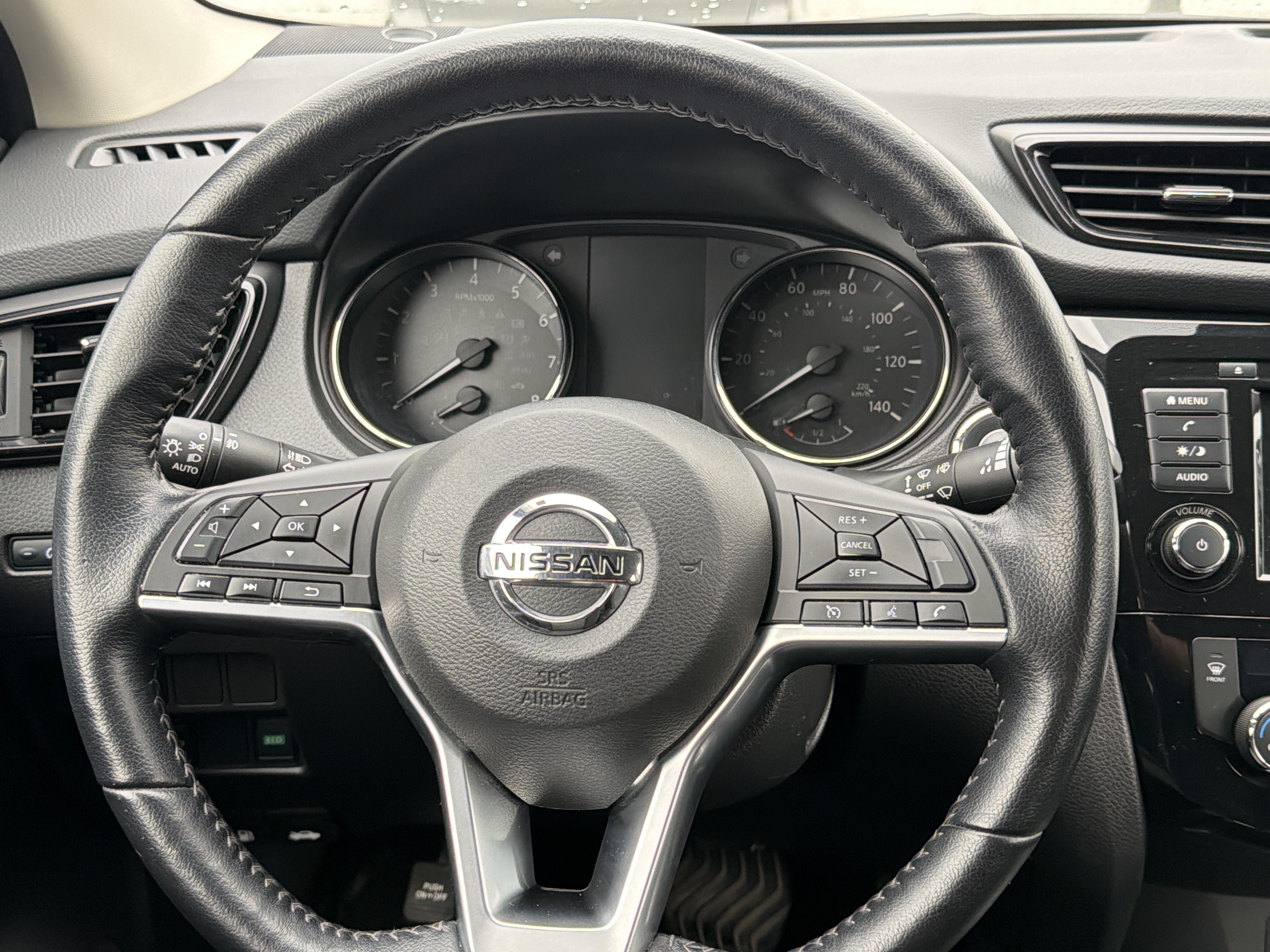 Used 2019 Nissan Rogue Sport SV w/ All-Weather Package AWD/4WD image 14