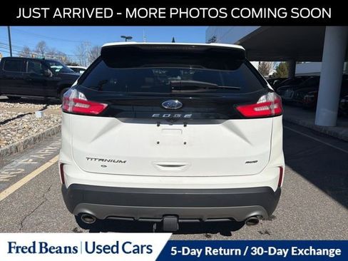 Used 2022 Ford Edge Titanium w/ Equipment Group 301A image 11