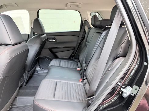 New 2026 Nissan Rogue SV w/ Rock Creek Premium Package AWD/4WD image 18