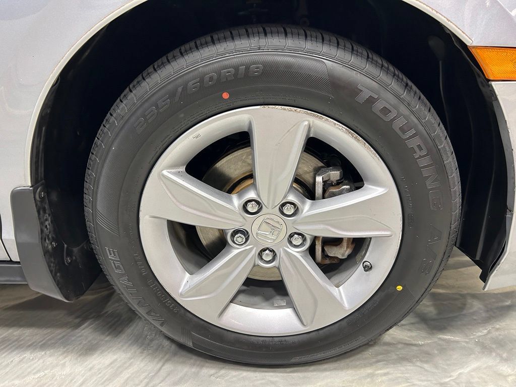 Used 2018 Honda Odyssey EX-L image 26