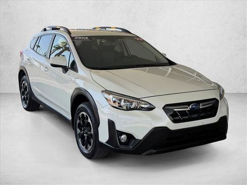 Used 2023 Subaru Crosstrek 2.0i Premium w/ Popular Package #3 AWD/4WD image 5