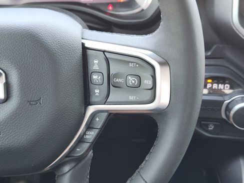 Used 2025 RAM 1500 Lone Star RWD image 40