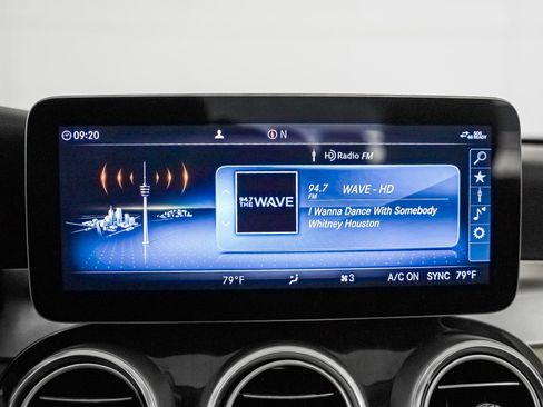 Certified 2019 Mercedes-Benz C 300 Sedan image 21