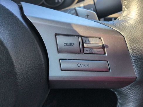 Used 2011 Subaru Legacy 2.5i Premium image 24