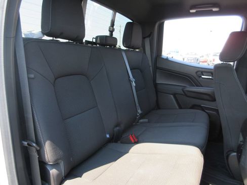 Certified 2025 GMC Canyon Elevation AWD/4WD image 22
