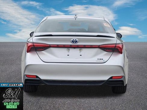 Used 2021 Toyota Avalon XSE w/ Carpet Mat Package (TMS) FWD image 18