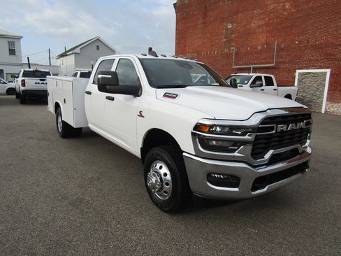 Used 2025 RAM 3500 Tradesman w/ Chrome Appearance Group image 1