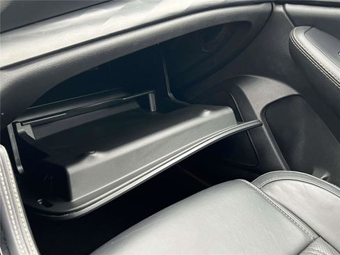 Certified 2023 Nissan Maxima Platinum w/ Sport Mat Group image 46