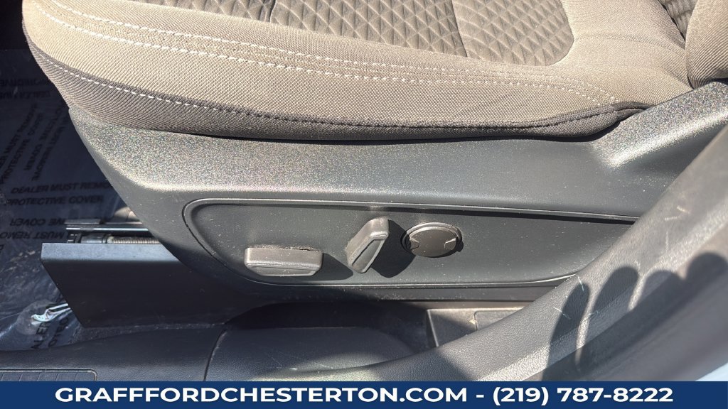 Used 2021 Ford Escape SE w/ SE Sport Appearance Package AWD/4WD image 15