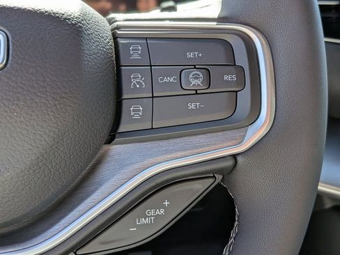 New 2026 Jeep Grand Wagoneer 4WD w/ Premium Group I image 23