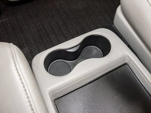 Used 2018 Honda Pilot Elite image 31