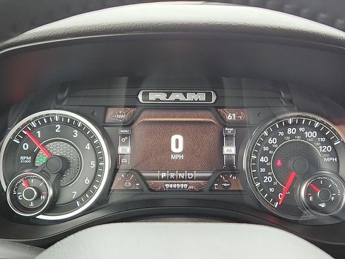 Used 2024 RAM 1500 Lone Star image 28