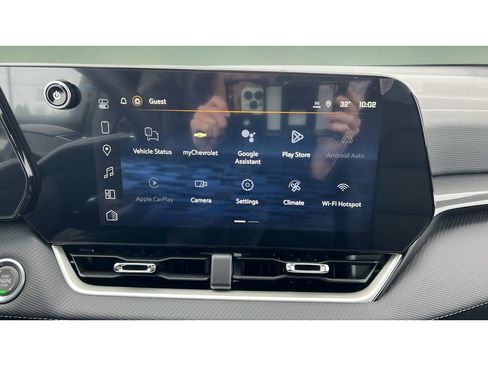 New 2026 Chevrolet Equinox LT image 18