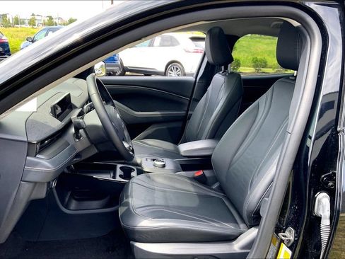 Used 2024 Ford Mustang Mach-E Premium AWD/4WD image 9
